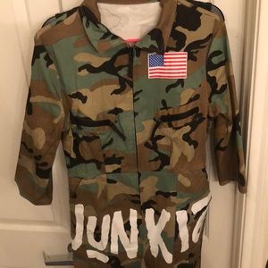 Junkie Camo All in One